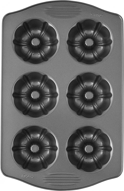 Wilton-Excelle-Elite-Non-Stick-6-Cavity-Mini-Fluted-Tube-Baking-Pan9b01b9cadf149746.jpg